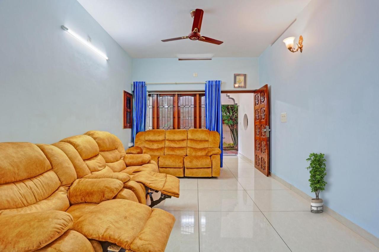 Flagship Hotel Adara Residency Thiruvananthapuram Exterior photo