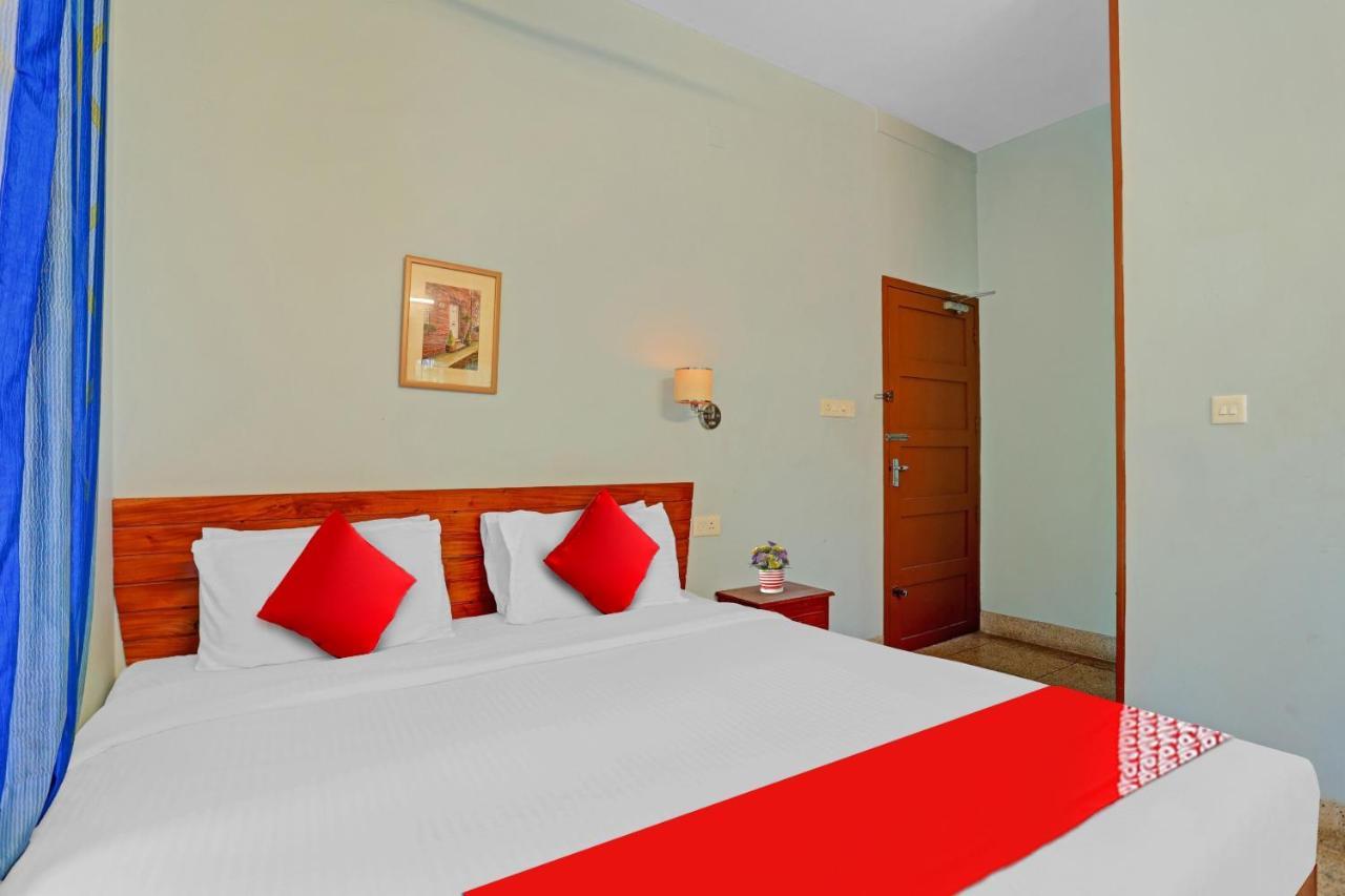 Flagship Hotel Adara Residency Thiruvananthapuram Exterior photo